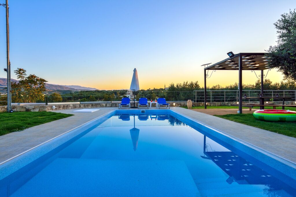 Luxury Villa Abelizia in Vamvakopoulo, Chania